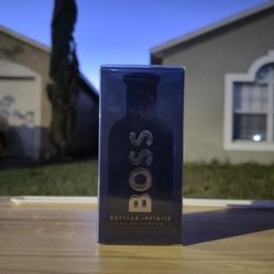 Hugo Boss – Boss Bottled (Eau de Parfum, 1.6oz)