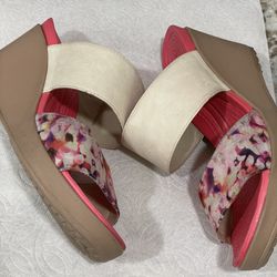Crocs Wedges Size 8