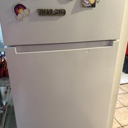 Fridgerator 