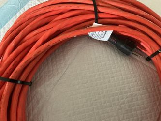 ORANGE EXTENSION CORD