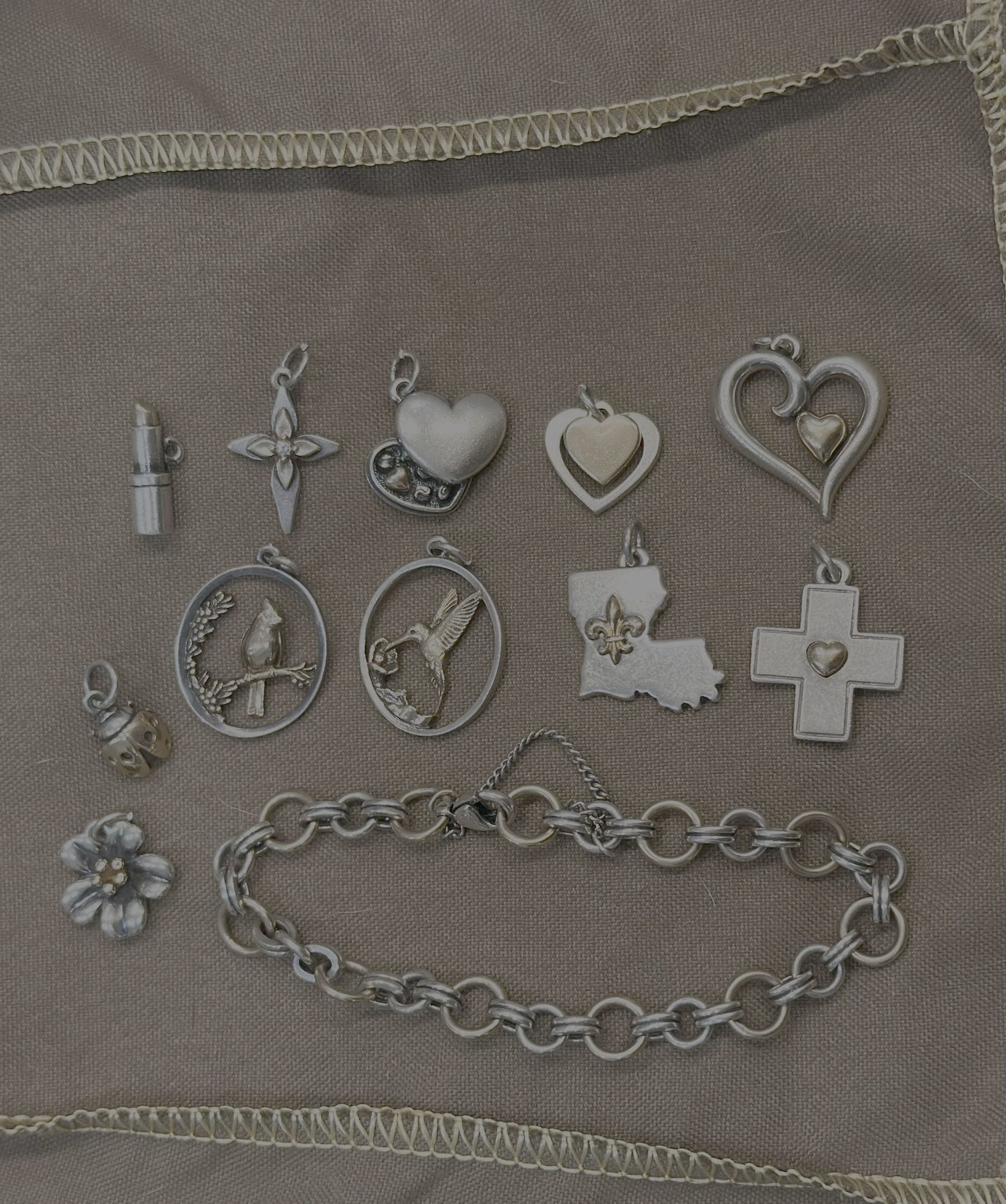 JAMES AVERY GOLD AND SILVER ITEMS