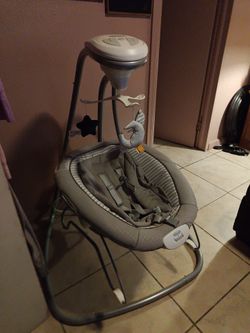 Graco baby swing