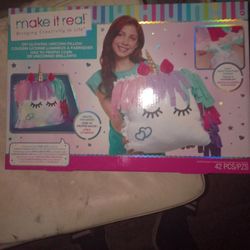 Make It Real DIY Light Up Unicorn Pillows 75% Off