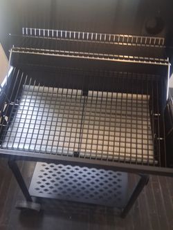 Barbecue pit