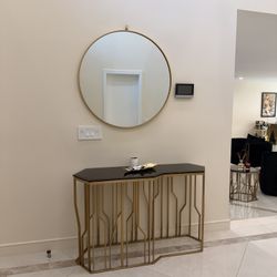 Black And Gold Metal/glass Console Table With Mirror