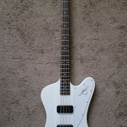 Epiphone Thunderbird Classic Pro IV w/case