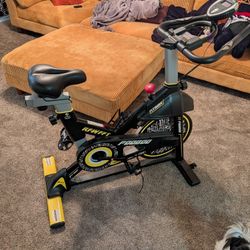 pooboo Exercise/Spin Bike