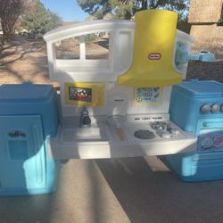 HUGE LOT BABY/KID-SINGLE STROLLER-HUGE SIT ON TOYS-BOOSTER SEAT HIGH CHAIR-PLAY KITCHEN!!MAKE OFFER