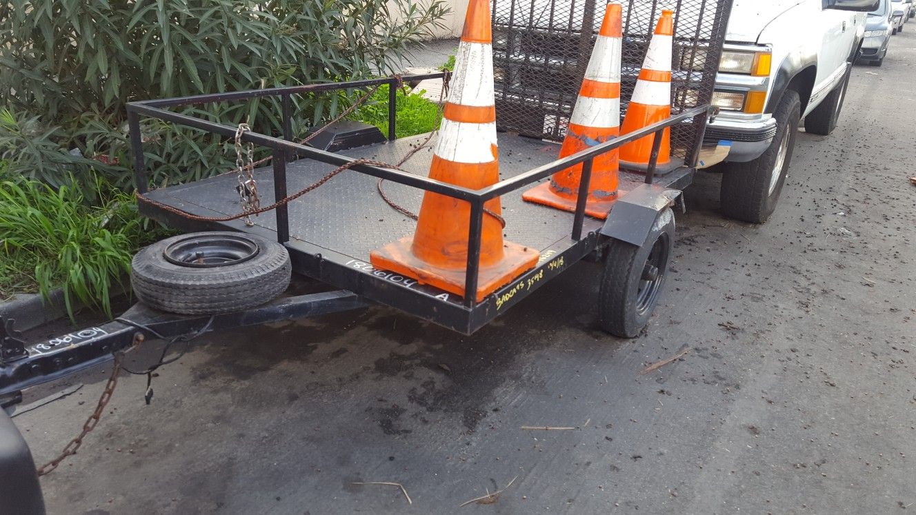 Utility trailer great for bikes or quads