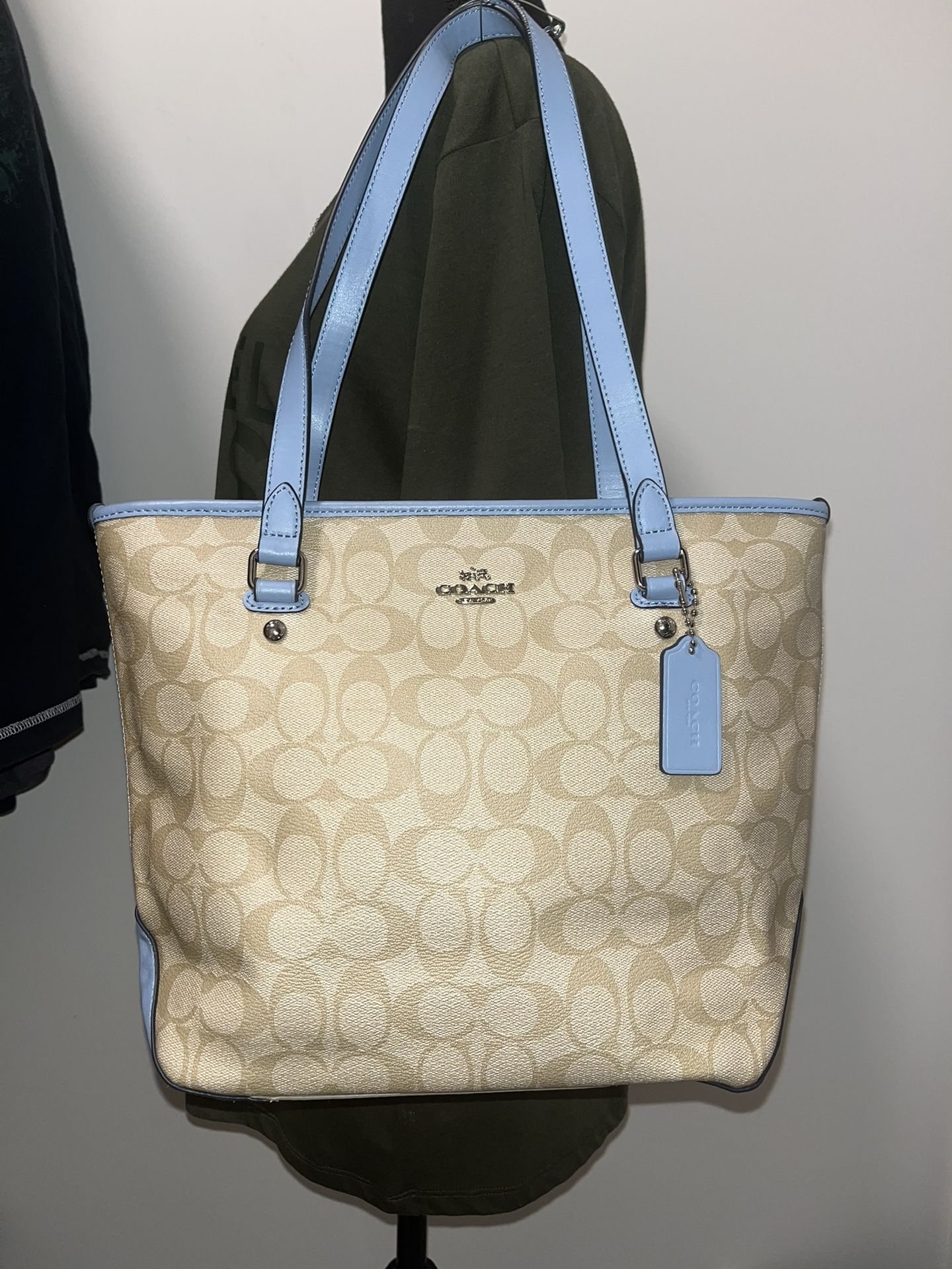 Coach Signature Zip Top Tote