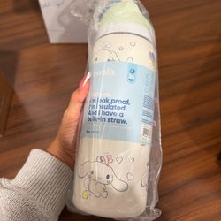 Hello kitty friends owala 32 oz
