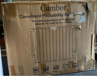 Cumbor 35.1-55" Baby/Pet Gate *BRAND NEW IN BOX *