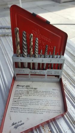 Drill extractor set
