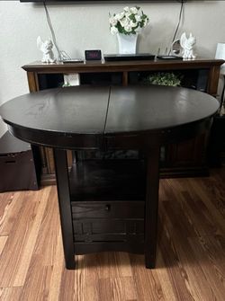Dinning table