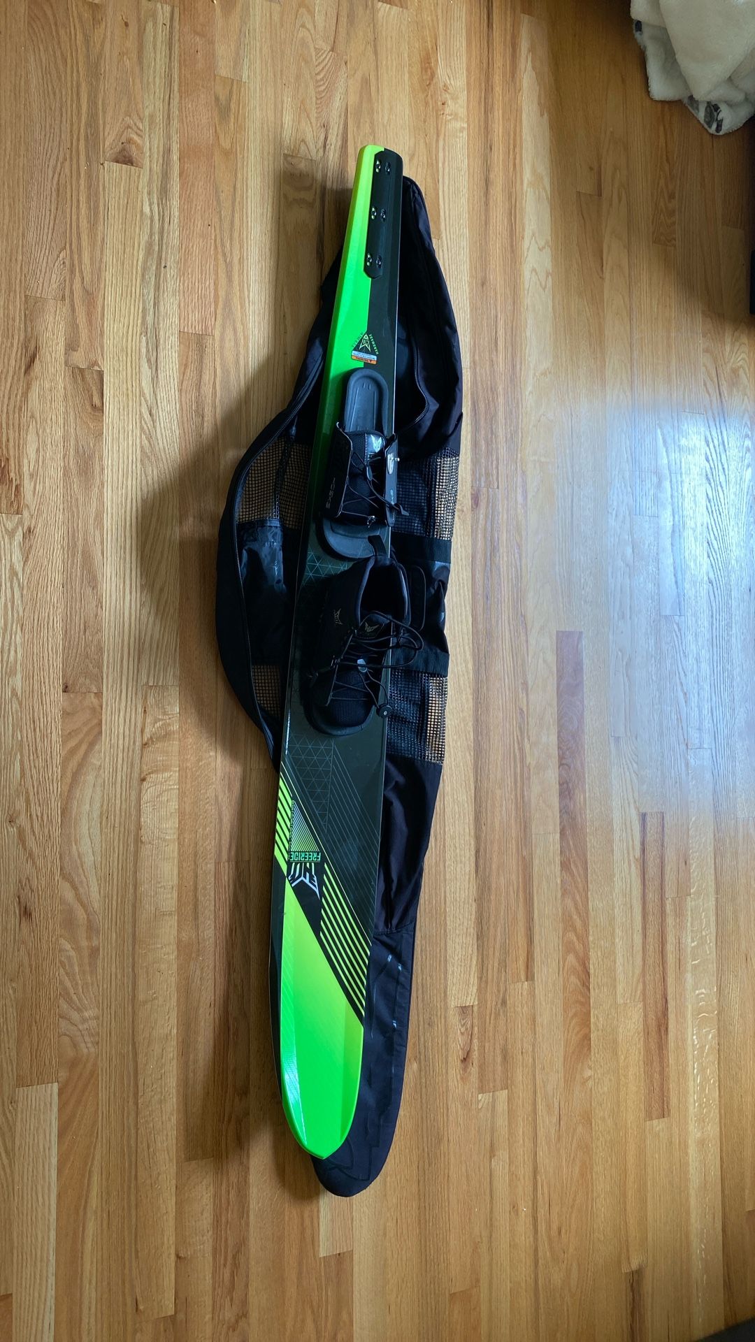 HO Freeride 65 with medium binding
