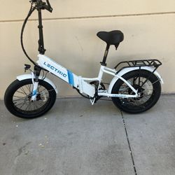 Lectric 2.0 E Bike Excellent Condition Folding Bike 
