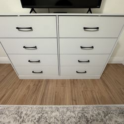 Mainstays Ardent 53.75" Wide 8 Drawer Dresser, White