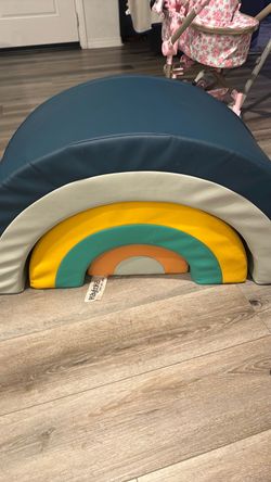 Free kids playing mats