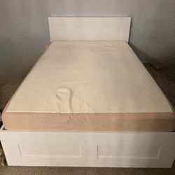 Queen Bed Frame W/storage