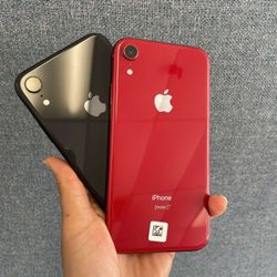 iPhone XR 64 GB Unlocked Each $239