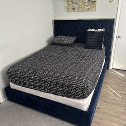 queen size bed and mattress 