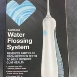 Cordless Water Flossing