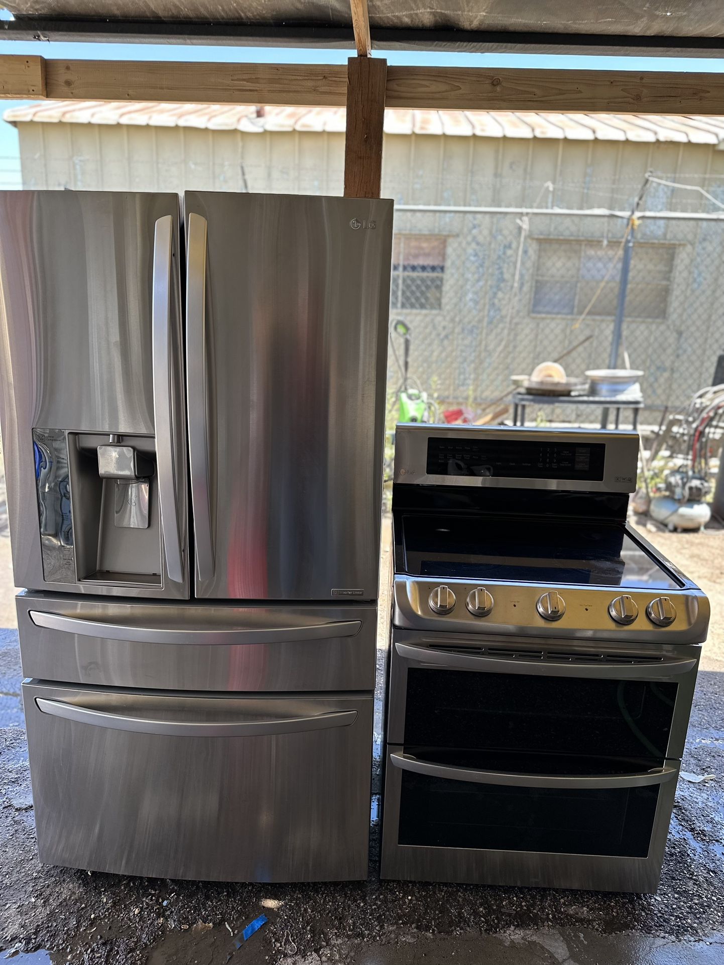 Refrigerator Lg And Stove Doble Oven LG 