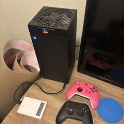 Xbox & Logitec Racing Wheel