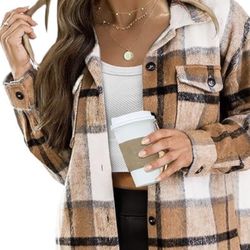 Women’s Plaid Flannel Jacket 