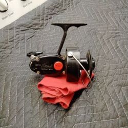 García Mitchell 302 Surf Spinning Reel(Classic) 