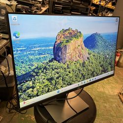 Monitor P2719HC MONITOR 27inch flat screen