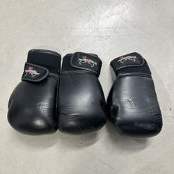 Lot of 3 Boxing Gloves – Century 12oz & 14oz + Wolf Spirit 12oz – Great for Training / Sparring