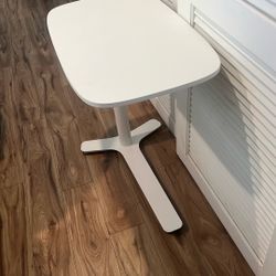 Computer table white