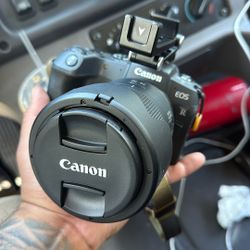 Canon RP 