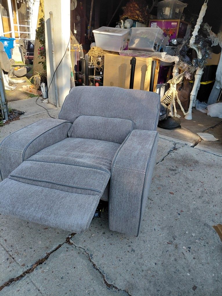 Electric Recliner For Sale