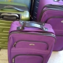 Suitcases/Luggages 