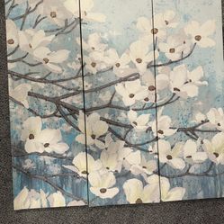 Beautiful Wall Art/ Canvas  ***30 X30 Inches ***