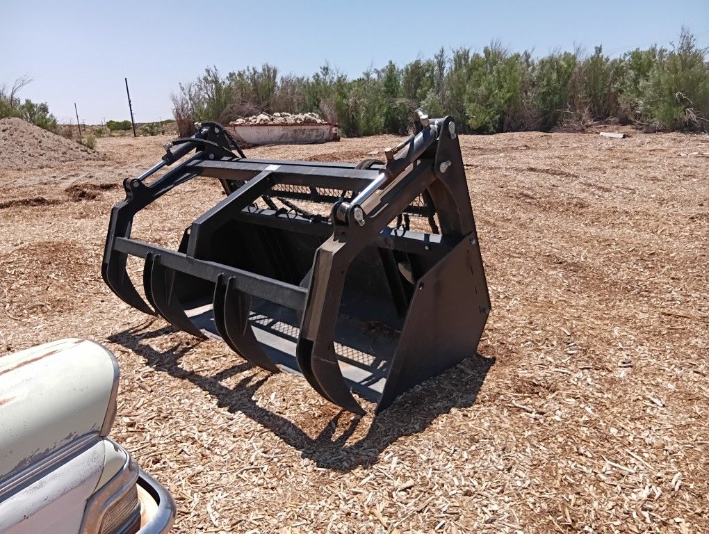 82 Inch Grapple For Skid steer