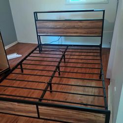 Queen Size Frame