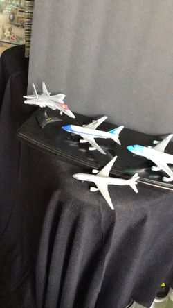 Collectible planes