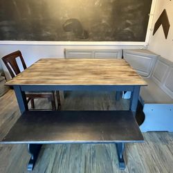 Free Corner Eating Nook With Table And Chair