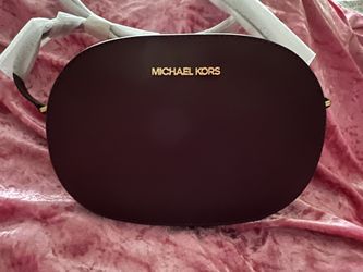 MK CROSSBODY