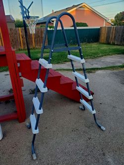 Intex Above Ground Pool Ladder up to 48"H