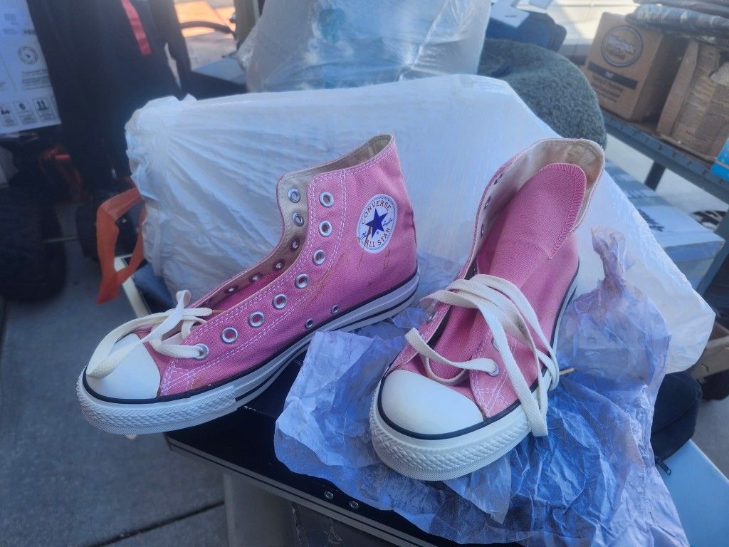 Pink Converse