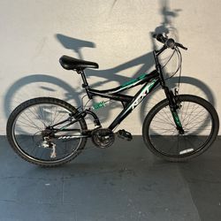 BICYCLE NEXT 18 SPEED SIZE 24 BRAND NEW 