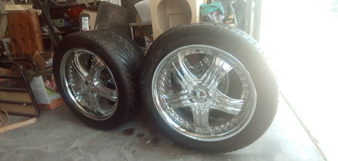 18" Diablo Lionhart Wheels W/ Hankook Tires