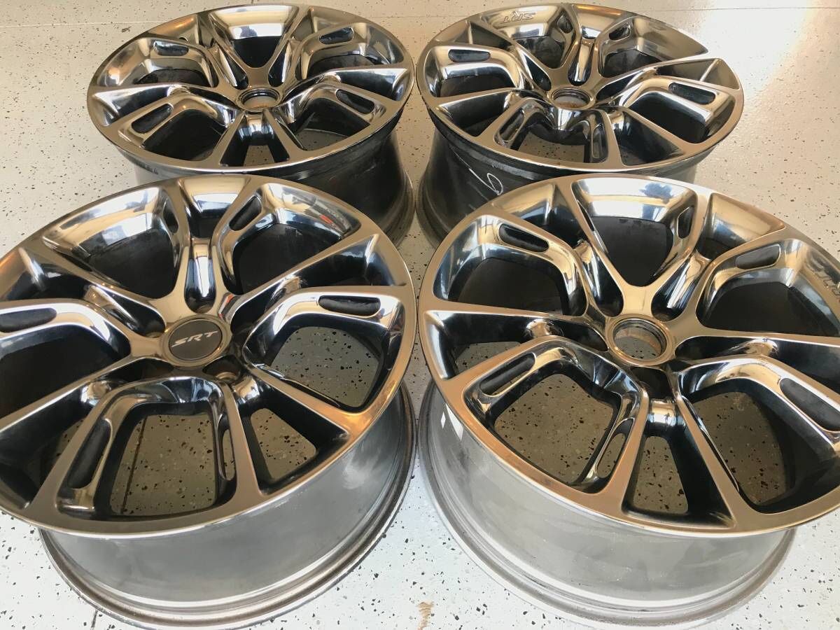 Jeep Srt8 Black Chrome Wheel