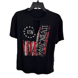 Men'S 1776 We The People USA Flag & Constitution Graphic T-Shirt - 100% Soft Breathable Crew Neck Short Sleeve, Regular Fit Casual Patriotic Shirt wit