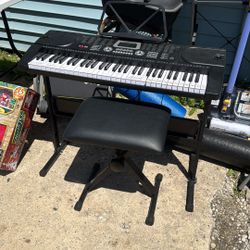 HAMZER PIANO AND CHAIR