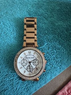 Michael kors womens watch Great Working Condition 